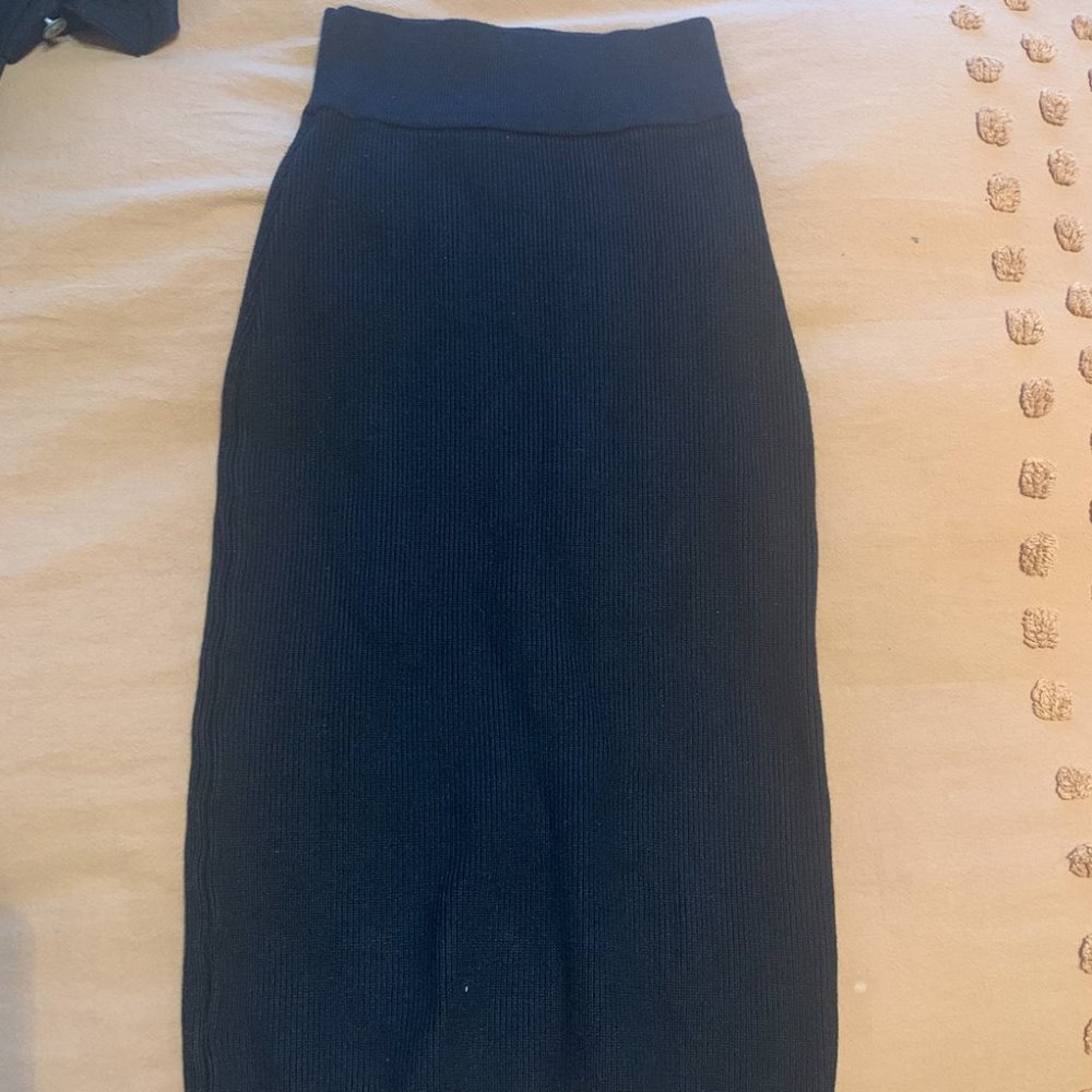 Pencil ribbed skirt